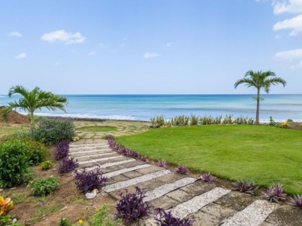 Gran Pacifica Beach & Golf Resort